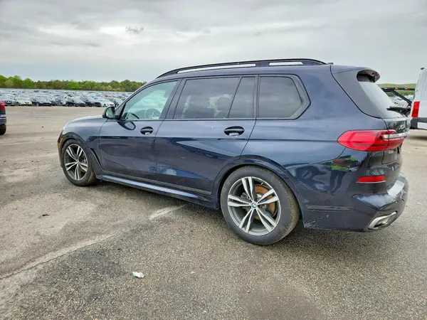5UXCW2C50KL085128 2019 BMW X7 - Image 2