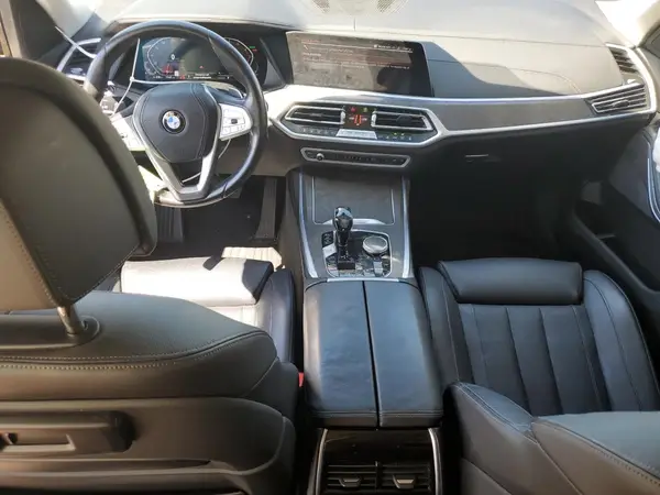 5UXCW2C50KL087266 2019 BMW X7 - Image 8