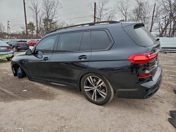5UXCW2C50KL087395 2019 BMW X7 - Image 2