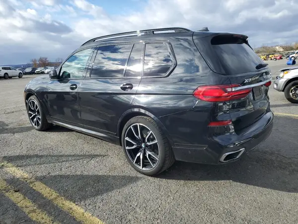 5UXCW2C50KL087882 2019 BMW X7 - Image 2