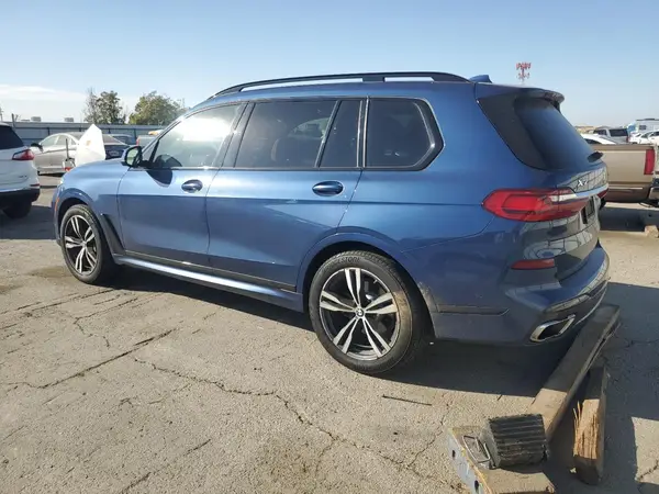 5UXCW2C51K0E74204 2019 BMW X7 - Image 2