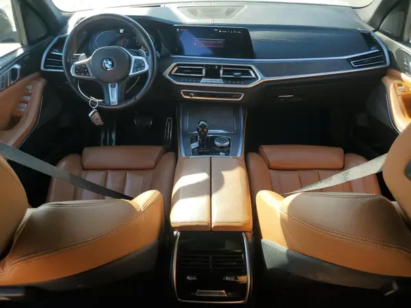 5UXCW2C51K0E74204 2019 BMW X7 - Image 8