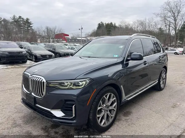 5UXCW2C51KL081198 2019 BMW X7 - Image 2