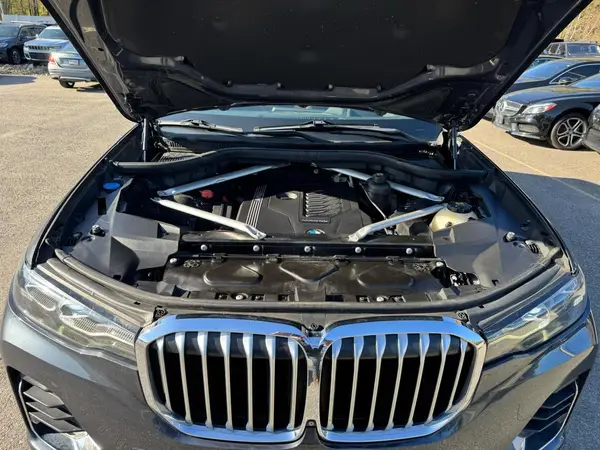 5UXCW2C51KL086093 2019 BMW X7 - Image 8