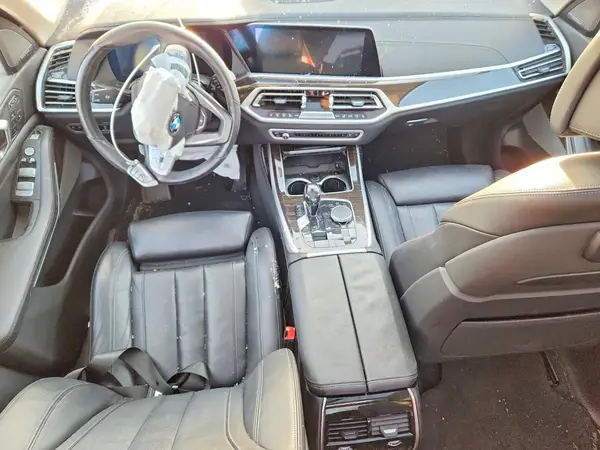 5UXCW2C51KL086692 2019 BMW X7 - Image 8