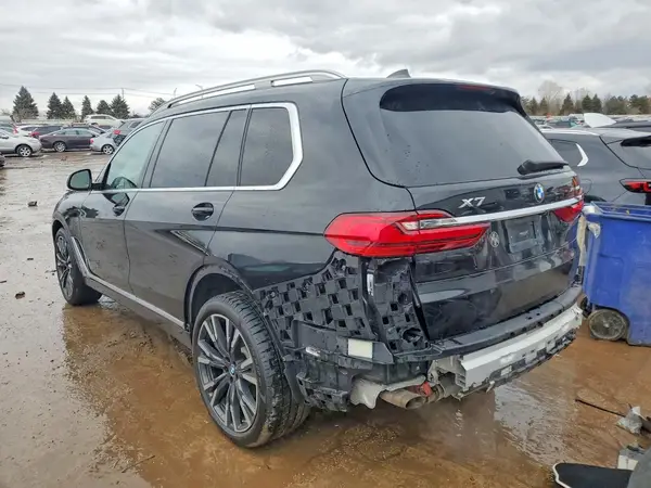 5UXCW2C52KL088225 2019 BMW X7 - Image 2