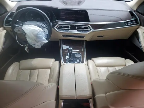 5UXCW2C53K0E74138 2019 BMW X7 - Image 8
