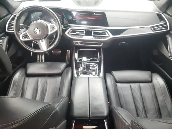 5UXCW2C53KL082322 2019 BMW X7 - Image 8