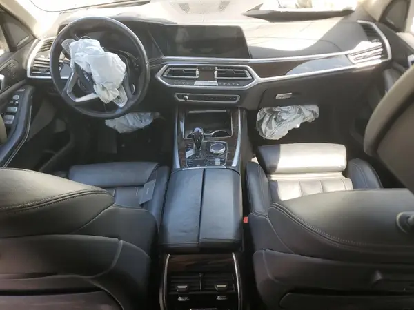 5UXCW2C53KL083891 2019 BMW X7 - Image 8