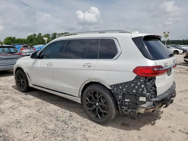 5UXCW2C53KL086712 2019 BMW X7 - Image 2