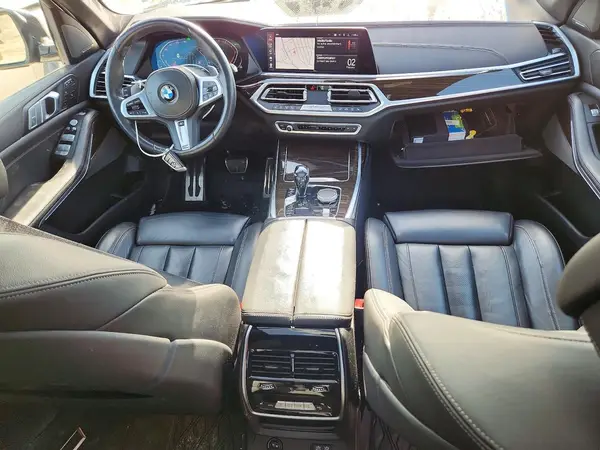 5UXCW2C53KL086869 2019 BMW X7 - Image 8