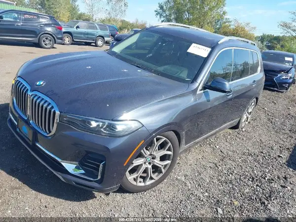 5UXCW2C53KL087374 2019 BMW X7 - Image 2