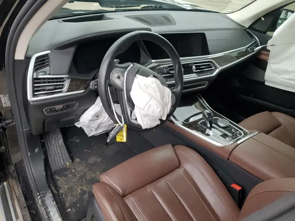 5UXCW2C53KL088587 2019 BMW X7 - Image 8
