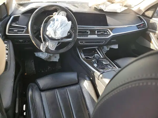 5UXCW2C54KL082829 2019 BMW X7 - Image 8