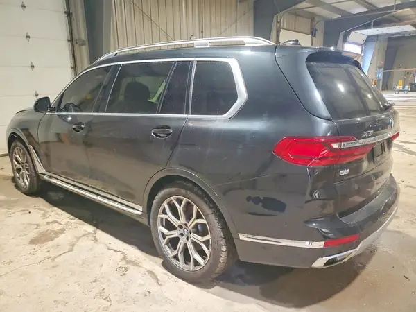5UXCW2C54KL083270 2019 BMW X7 - Image 2
