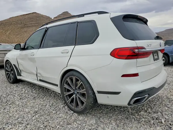 5UXCW2C54KL083298 2019 BMW X7 - Image 2