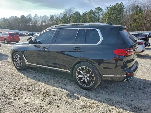 5UXCW2C54KL086654 2019 BMW X7 - Image 2