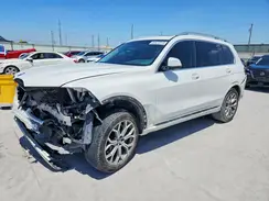 5UXCW2C54KL086993 2019 BMW X7