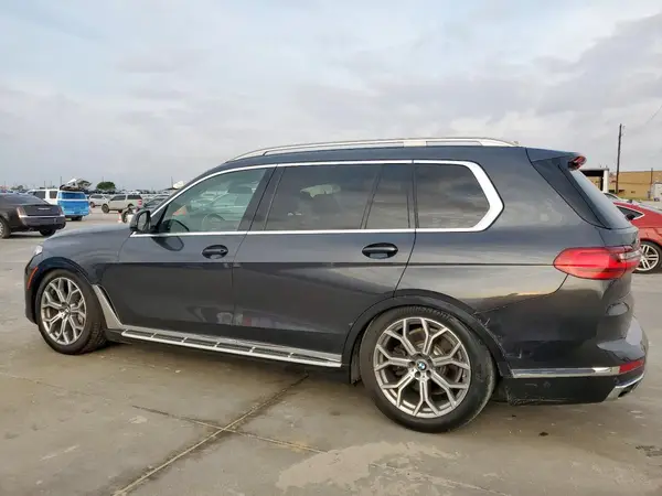 5UXCW2C56KL086445 2019 BMW X7 - Image 2