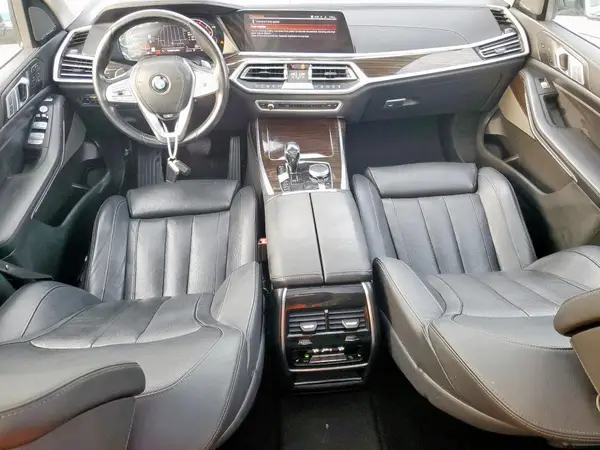 5UXCW2C56KL086445 2019 BMW X7 - Image 8