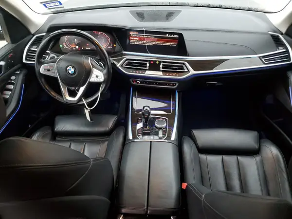 5UXCW2C56KL086946 2019 BMW X7 - Image 8