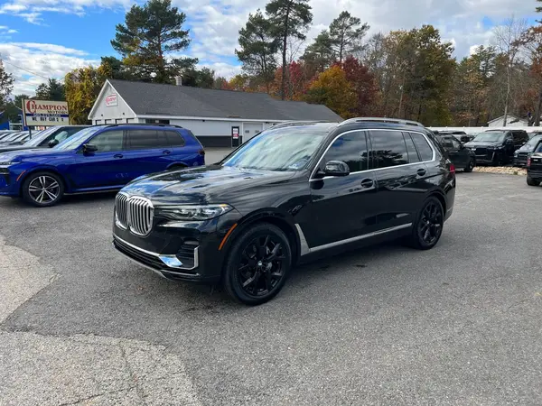 5UXCW2C56KL088423 2019 BMW X7 - Image 2