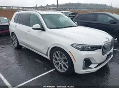 5UXCW2C57KL084137 2019 BMW X7
