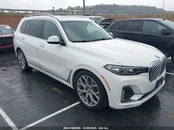5UXCW2C57KL084137 2019 BMW X7 - Image 1