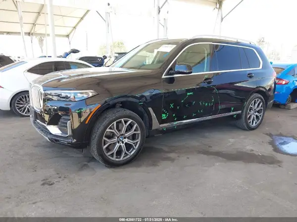 5UXCW2C57KL086924 2019 BMW X7 - Image 2
