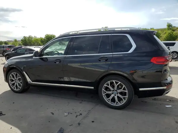 5UXCW2C57KL087698 2019 BMW X7 - Image 2