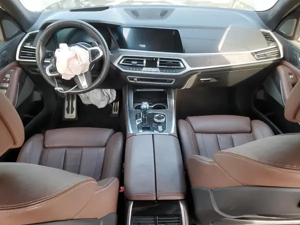 5UXCW2C57KL088866 2019 BMW X7 - Image 8