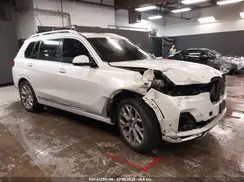 5UXCW2C57KL089659 2019 BMW X7