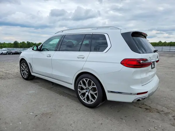 5UXCW2C57KL089743 2019 BMW X7 - Image 2