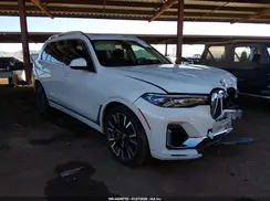 5UXCW2C57KLB43528 2019 BMW X7