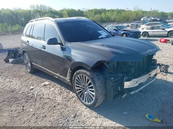 5UXCW2C57KLB43626 2019 BMW X7 - Image 1