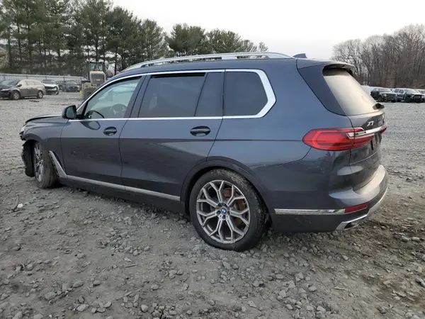 5UXCW2C58KL082655 2019 BMW X7 - Image 2