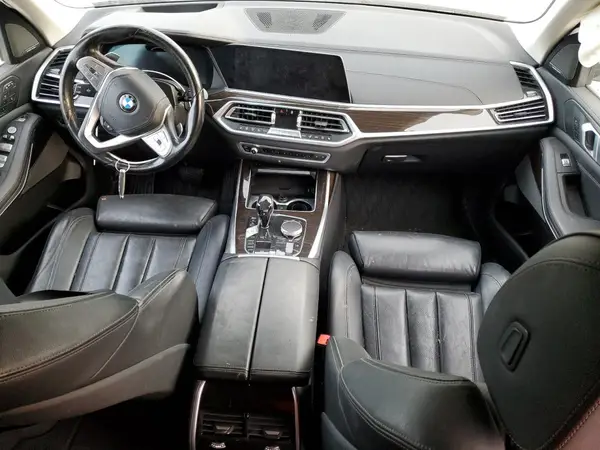 5UXCW2C58KL082655 2019 BMW X7 - Image 8