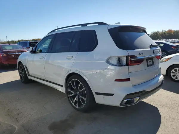5UXCW2C58KL082896 2019 BMW X7 - Image 2