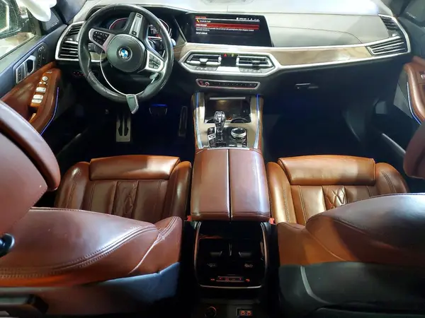 5UXCW2C58KL083949 2019 BMW X7 - Image 8