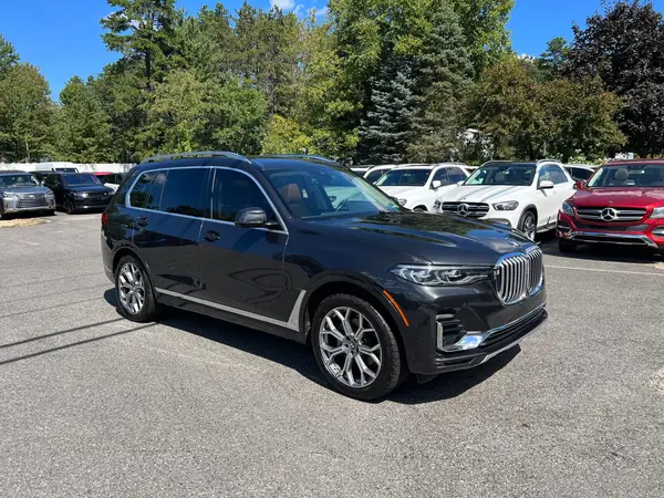 5UXCW2C58KL088438 2019 BMW X7 - Image 1