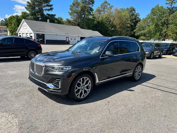 5UXCW2C58KL088438 2019 BMW X7 - Image 2