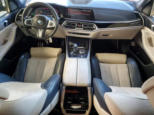 5UXCW2C58KLB43988 2019 BMW X7 - Image 8