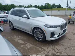 5UXCW2C59KL081613 2019 BMW X7