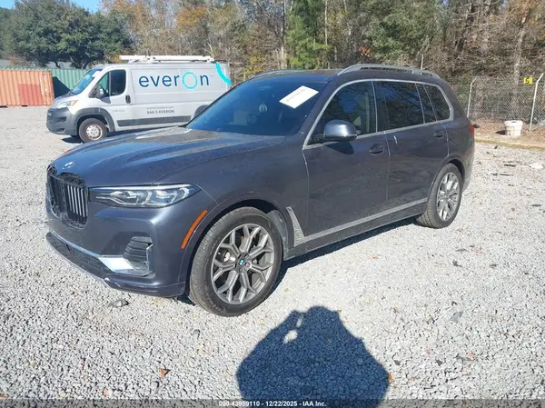 5UXCW2C59KL083877 2019 BMW X7 - Image 2