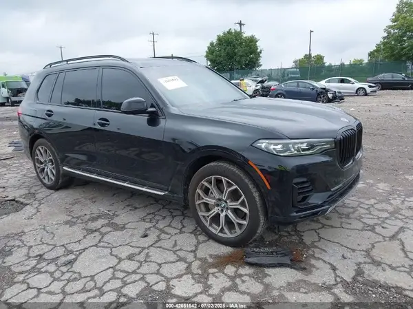 5UXCW2C59KL085306 2019 BMW X7 - Image 1
