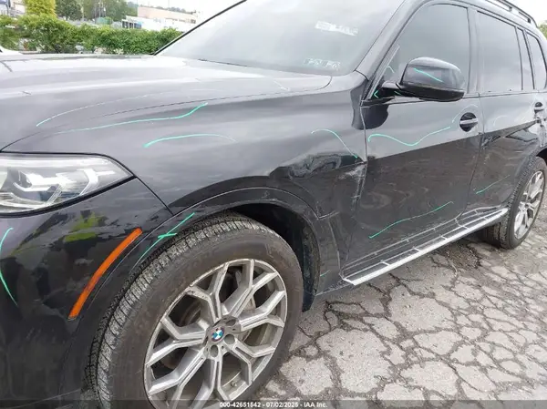 2019 BMW X7 auction photo 6