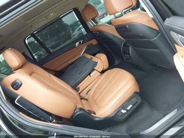 5UXCW2C59KL085306 2019 BMW X7 - Image 8