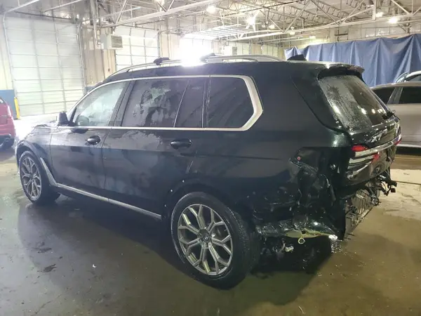 5UXCW2C59KL085810 2019 BMW X7 - Image 2