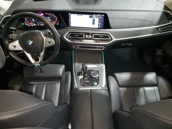 5UXCW2C59KL085810 2019 BMW X7 - Image 8