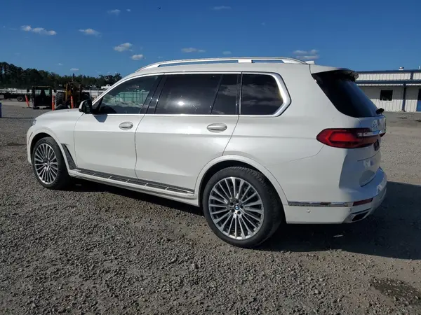5UXCW2C59KL088156 2019 BMW X7 - Image 2